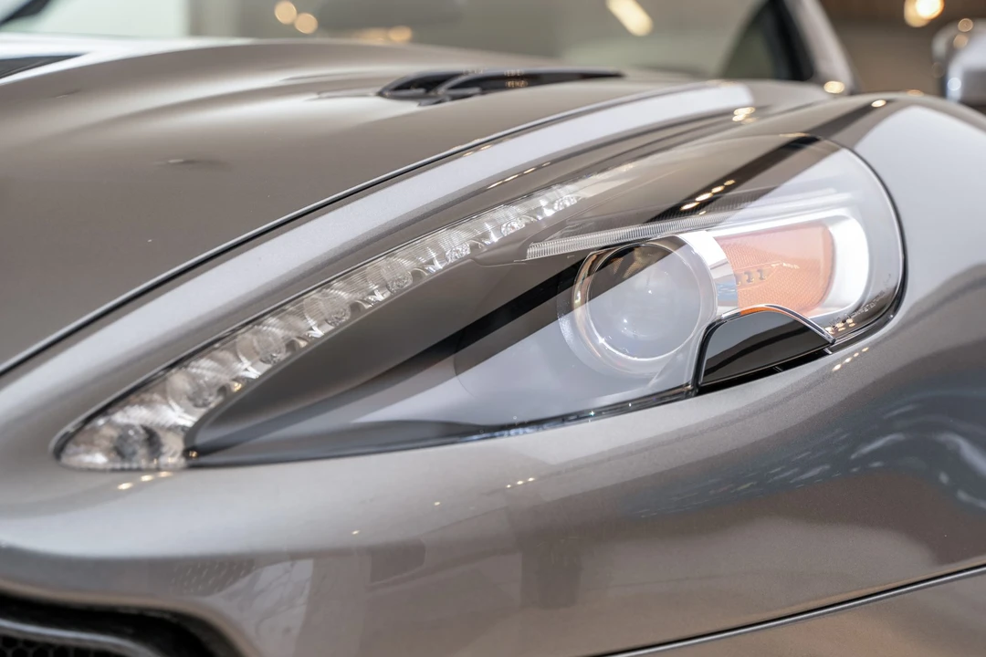 2018 Aston Martin Vanquish 2nd Gen - Image 20 of 31