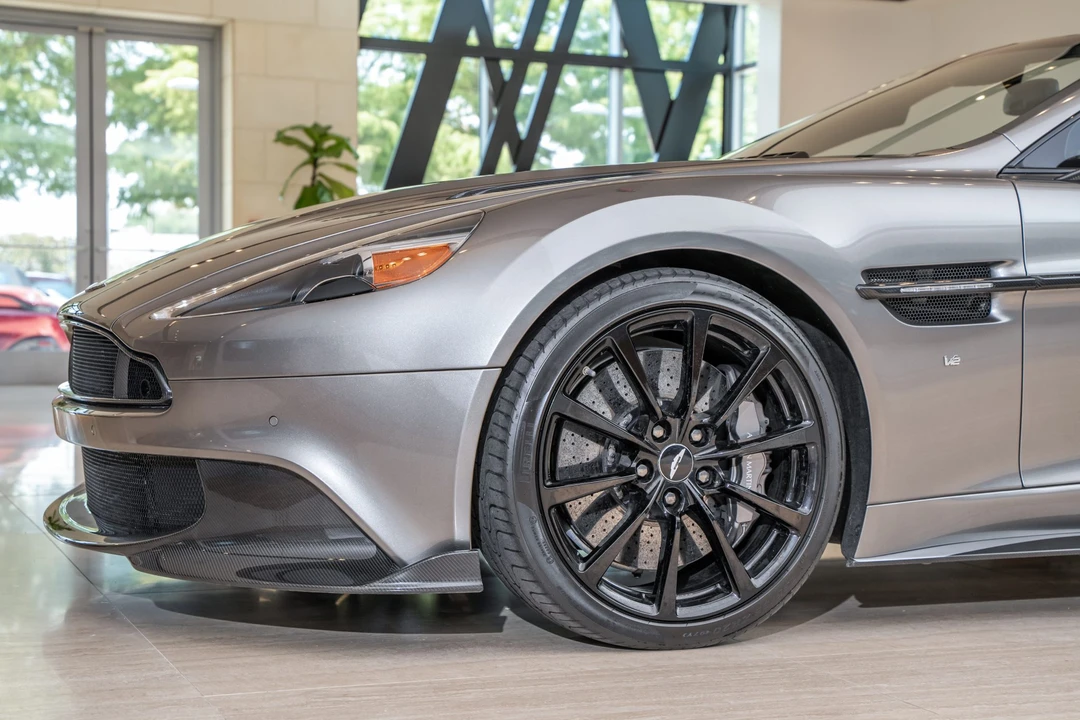 2018 Aston Martin Vanquish 2nd Gen - Image 13 of 31