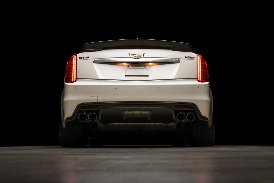2018 Cadillac CTS-V 3rd Gen - Image 17 of 31