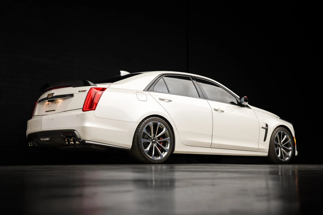 2018 Cadillac CTS-V 3rd Gen - Image 20 of 31