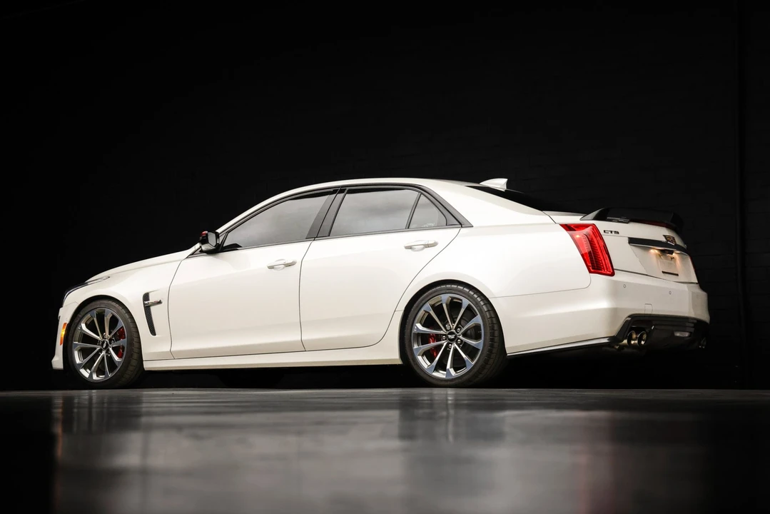 2018 Cadillac CTS-V 3rd Gen - Image 10 of 31