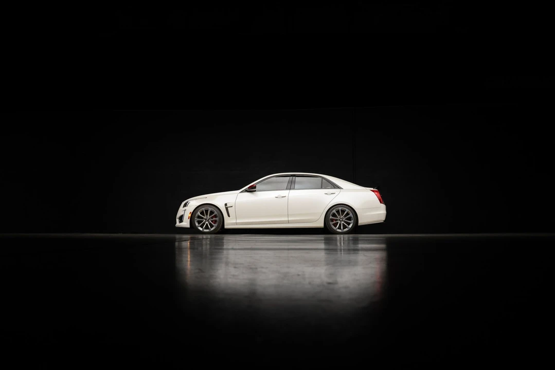 2018 Cadillac CTS-V 3rd Gen - Image 8 of 31