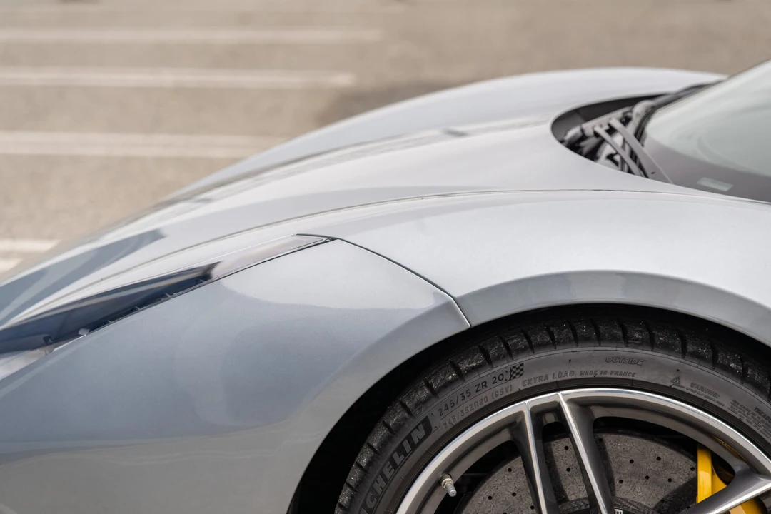 2018 Ferrari 488 GTB - Image 25 of 31