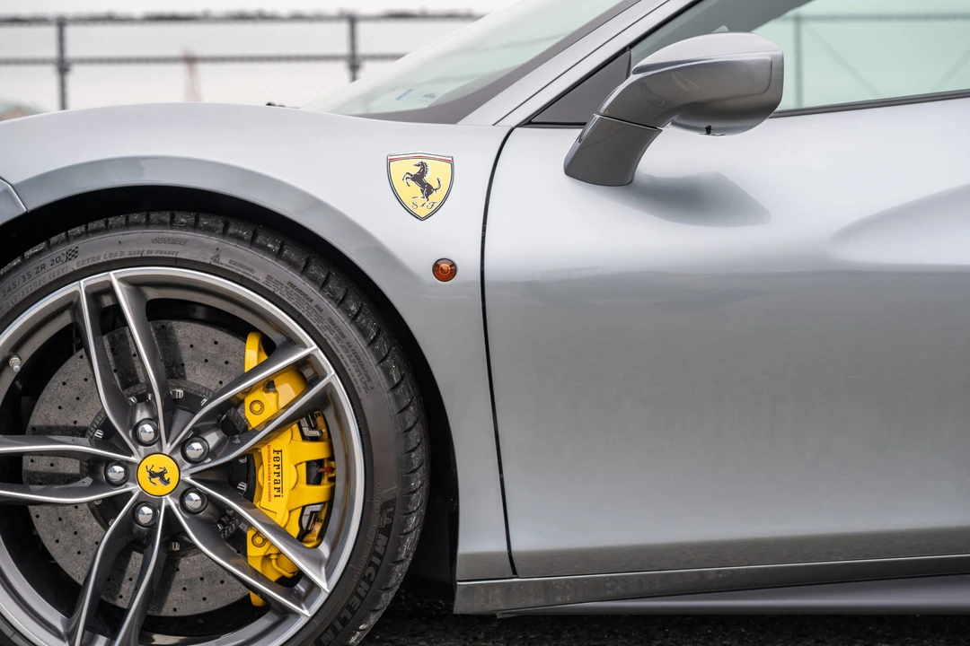 2018 Ferrari 488 GTB - Image 27 of 31