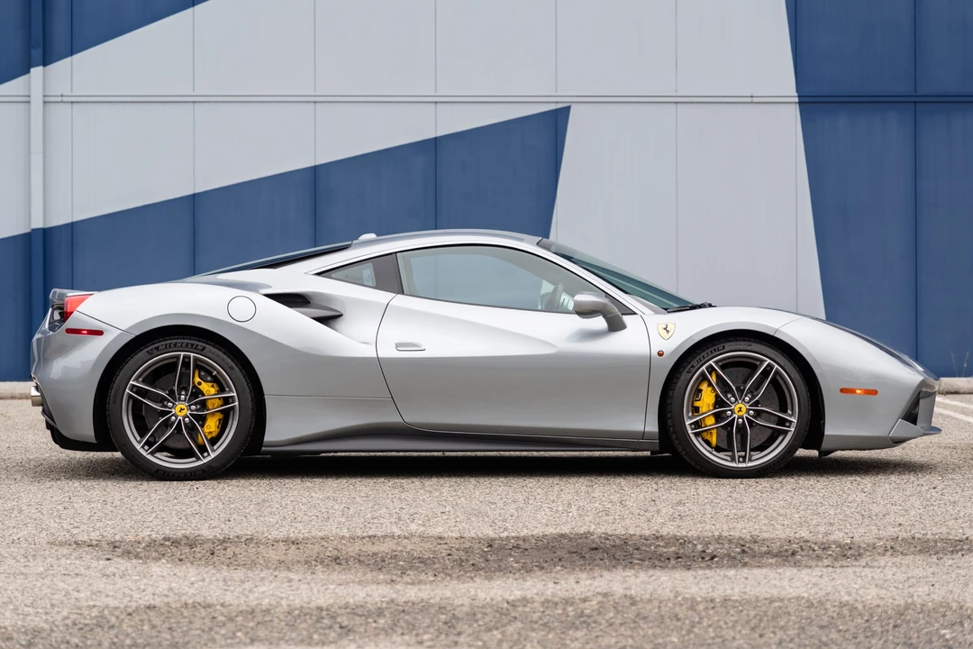 2018 Ferrari 488 GTB - Image 5 of 31