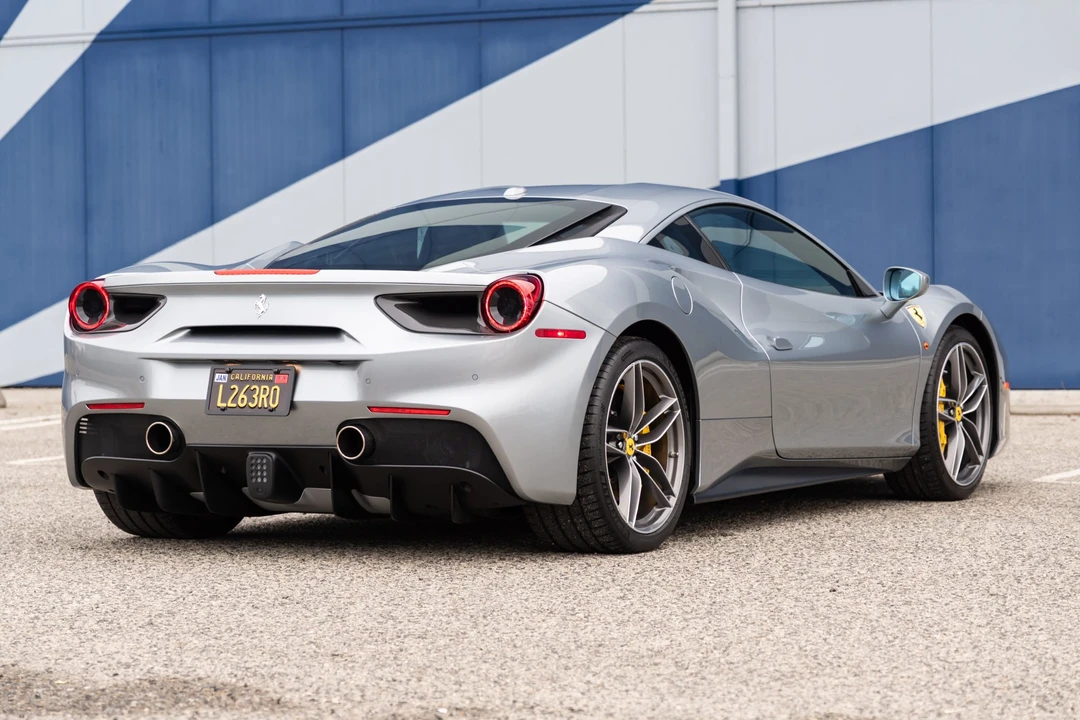 2018 Ferrari 488 GTB - Image 6 of 31