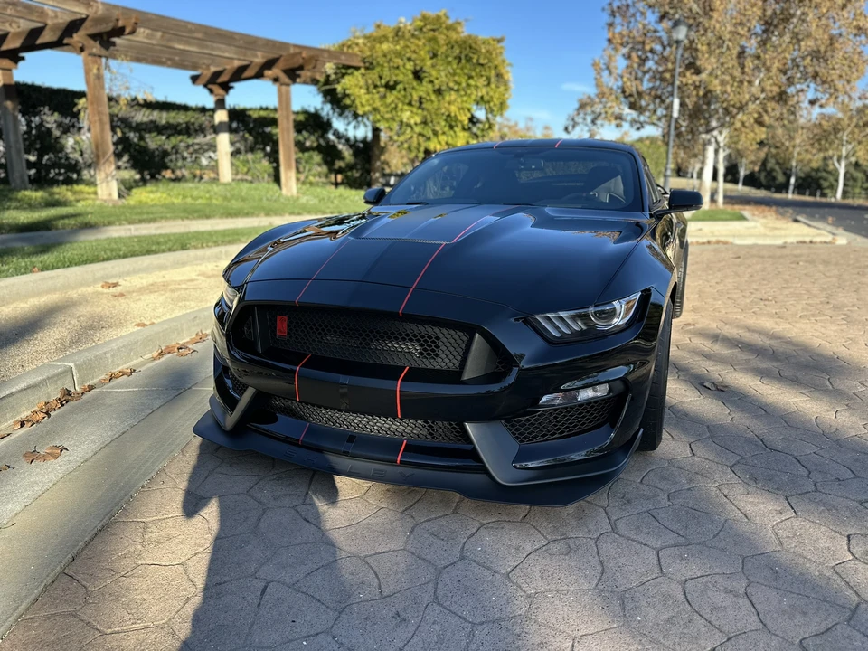 2018 Ford S550 Shelby Mustang GT350R - Image 2 of 31