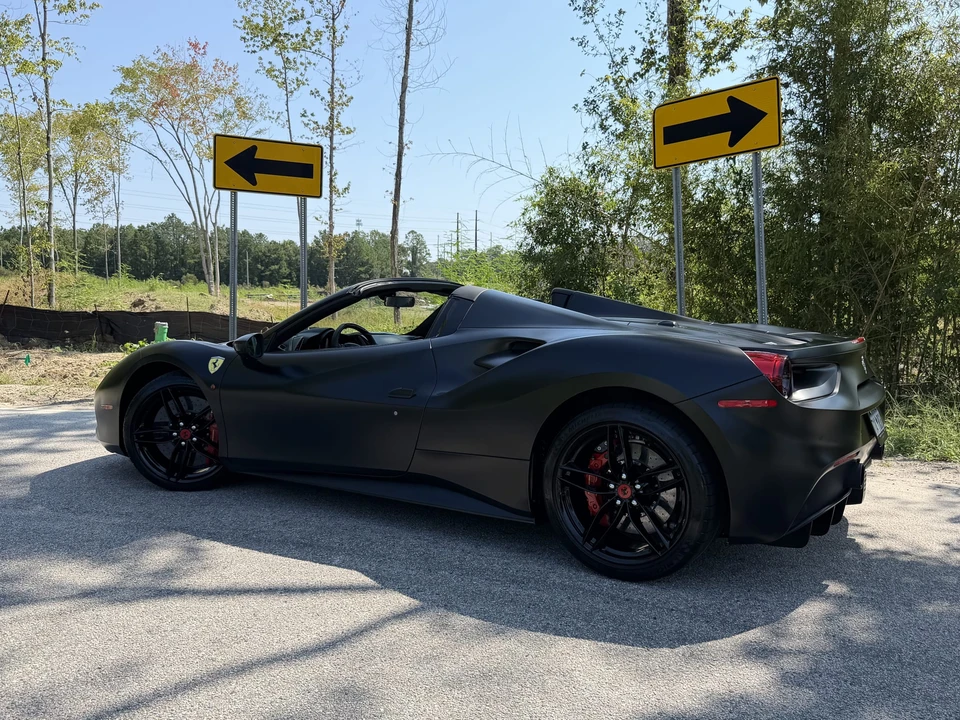 2019 Ferrari 488 Spider - Image 26 of 31