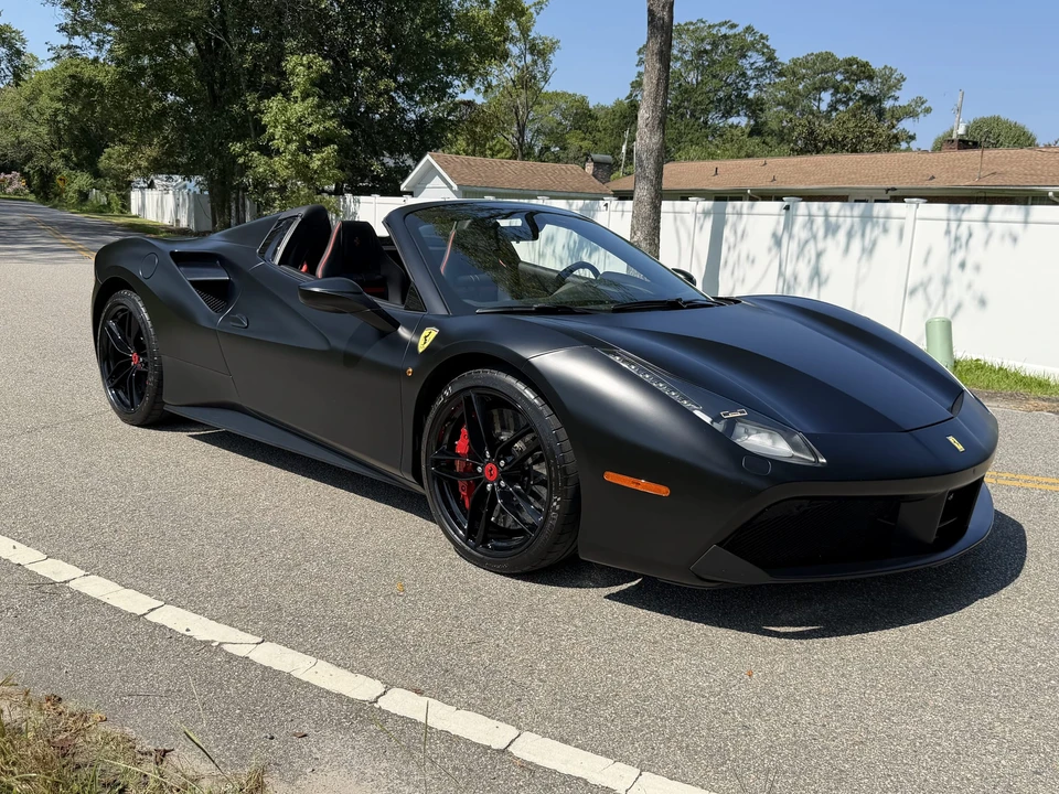 2019 Ferrari 488 Spider - Image 13 of 31