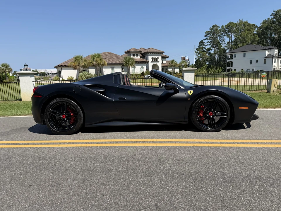 2019 Ferrari 488 Spider - Image 15 of 31