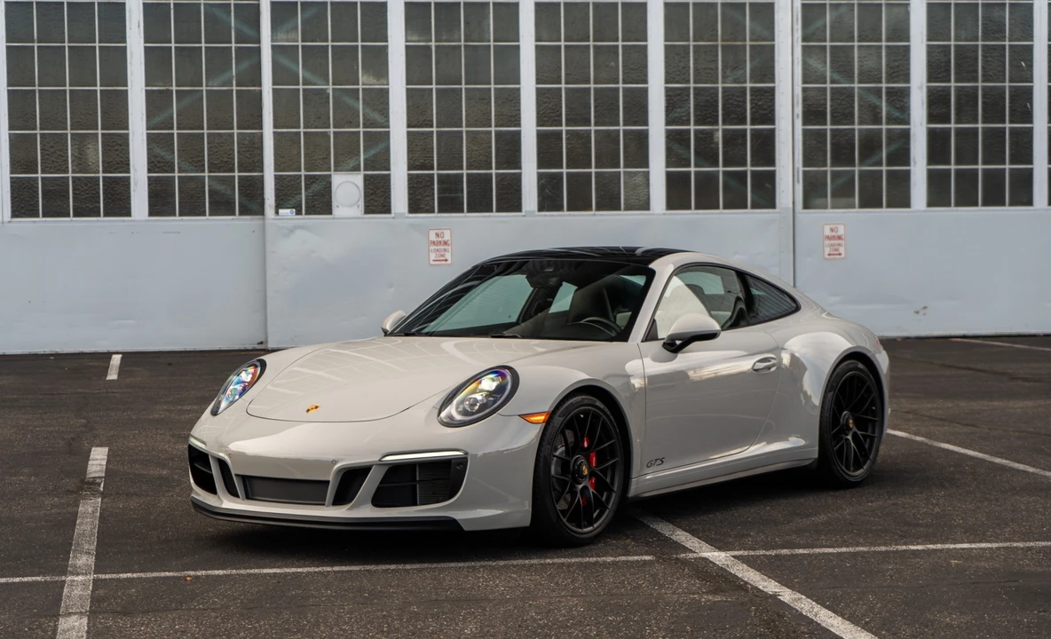 2019 Porsche 991 Carrera GTS - Image 6 of 31