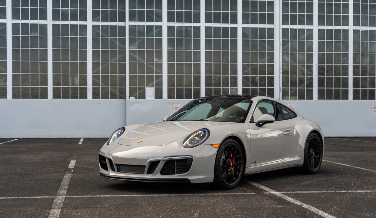 2019 Porsche 991 Carrera GTS - Image 8 of 31