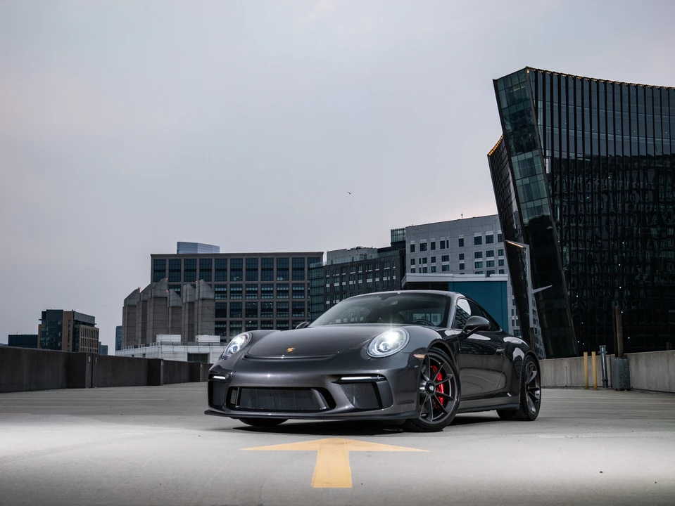2019 Porsche 991 GT3 Touring - Image 2 of 31