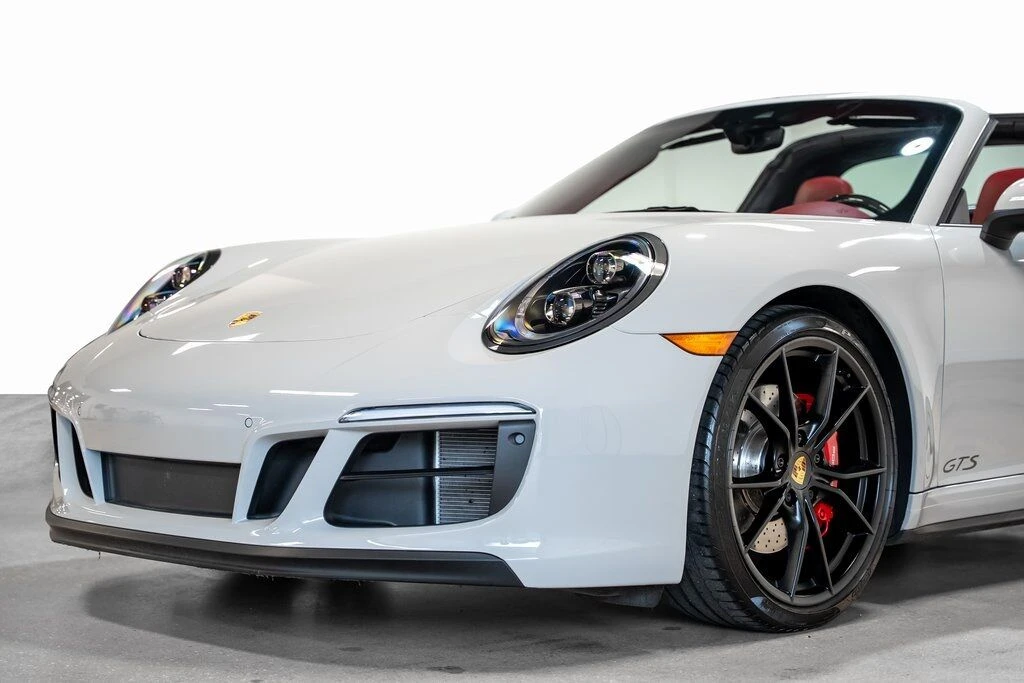 2019 Porsche 991 Targa 4 GTS - Image 13 of 31