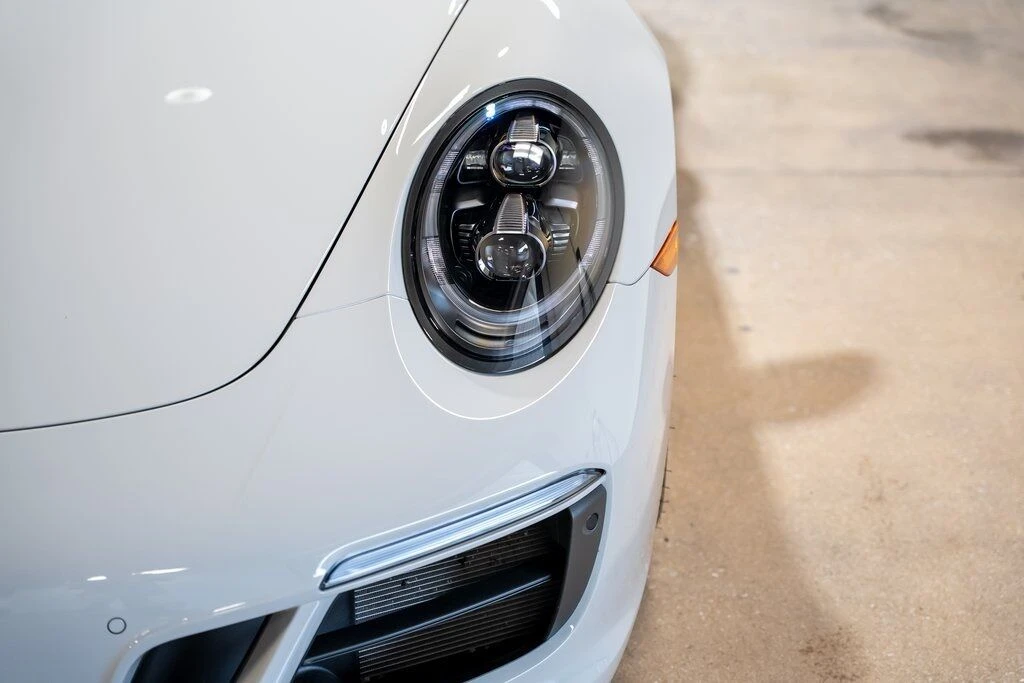 2019 Porsche 991 Targa 4 GTS - Image 19 of 31