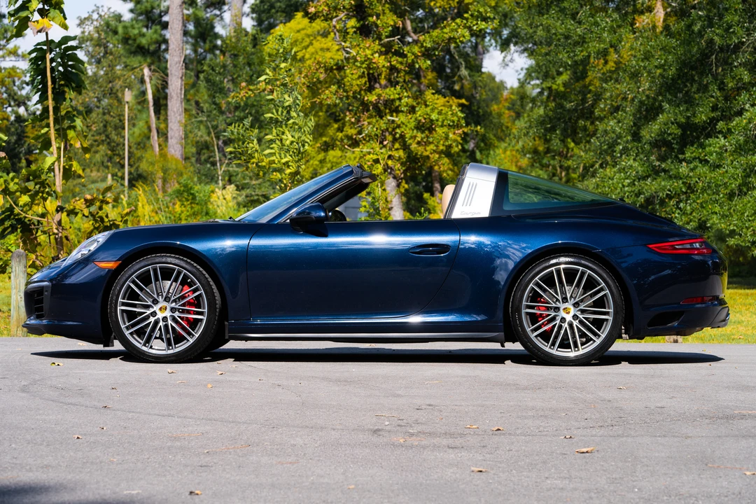 2019 Porsche 991 Carrera 4S - Image 21 of 31