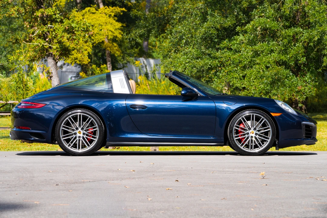 2019 Porsche 991 Carrera 4S - Image 10 of 31