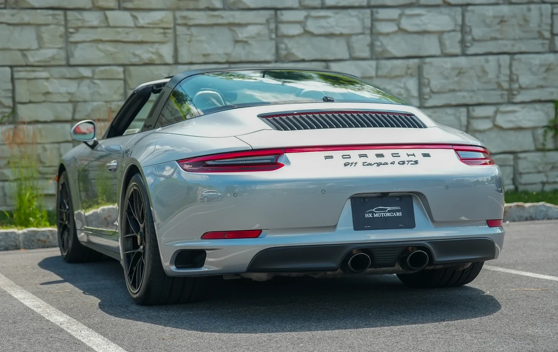 2019 Porsche 991 Targa 4 GTS - Image 8 of 31