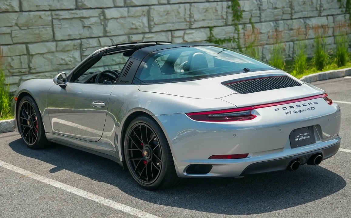 2019 Porsche 991 Targa 4 GTS - Image 7 of 31