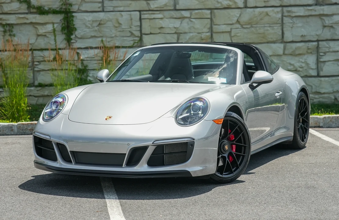 2019 Porsche 991 Targa 4 GTS - Image 21 of 31