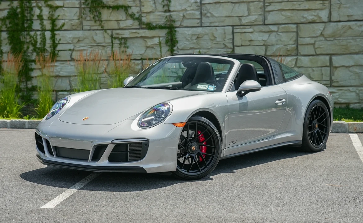 2019 Porsche 991 Targa 4 GTS - Image 4 of 31