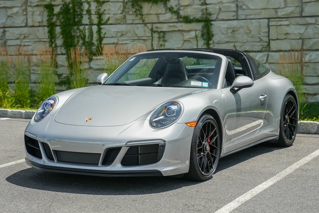 2019 Porsche 991 Targa 4 GTS - Image 3 of 31