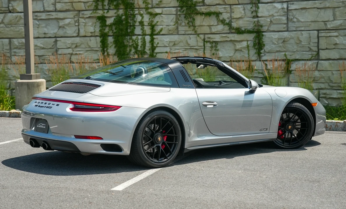 2019 Porsche 991 Targa 4 GTS - Image 14 of 31