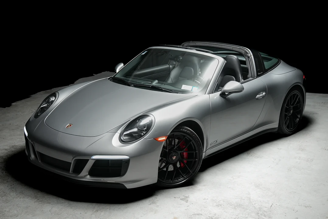 2019 Porsche 991 Targa 4 GTS - Image 26 of 31