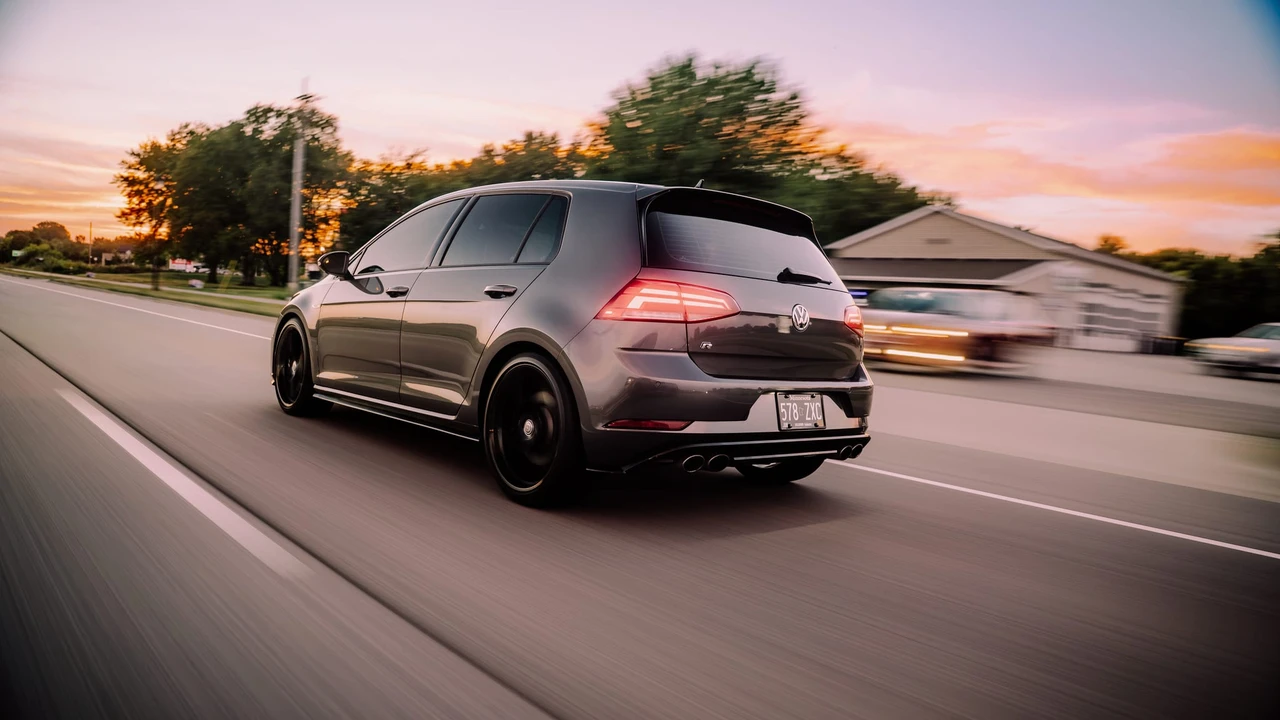 2019 Volkswagen Golf R Mk7 - Image 23 of 31