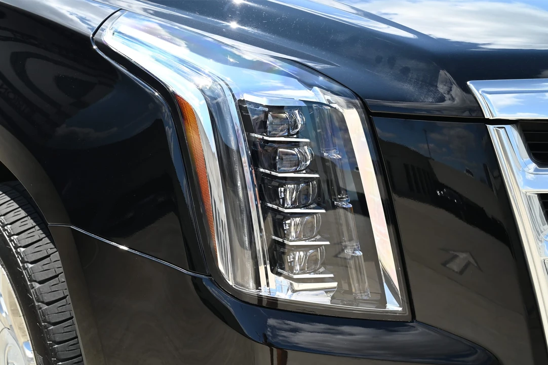 2020 Cadillac Escalade 4th Gen - Image 14 of 31