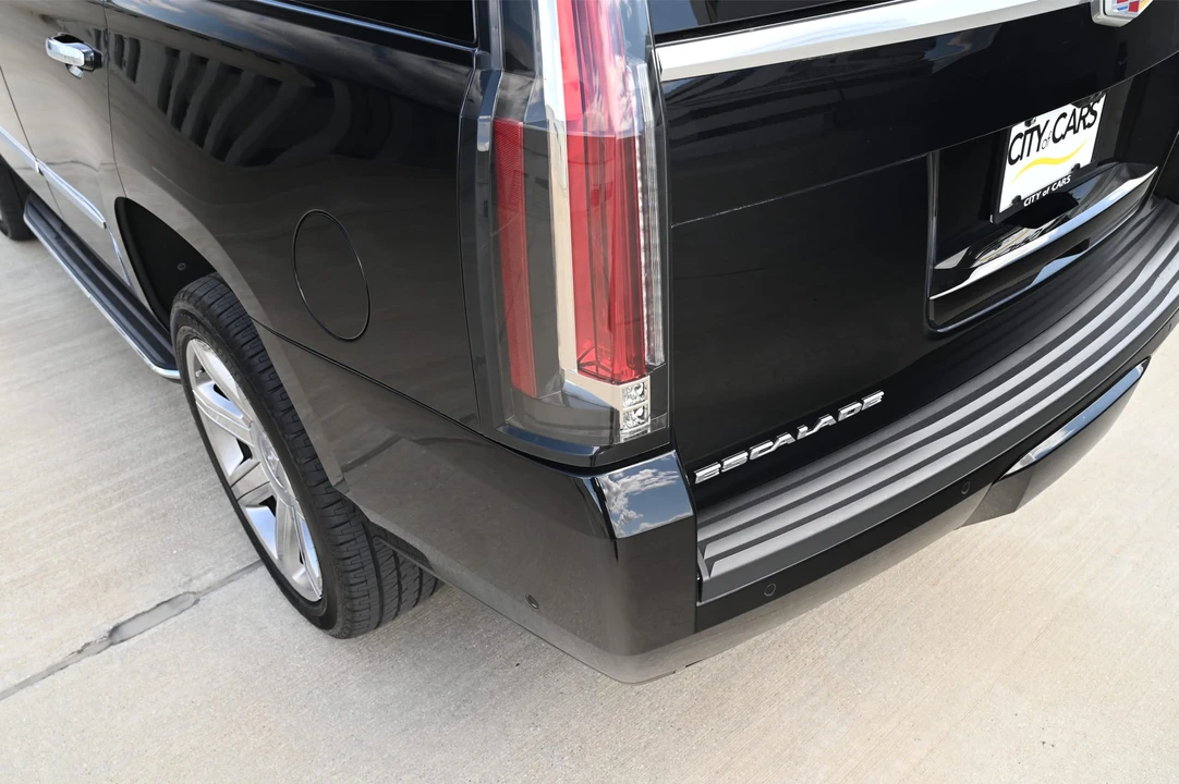 2020 Cadillac Escalade 4th Gen - Image 24 of 31