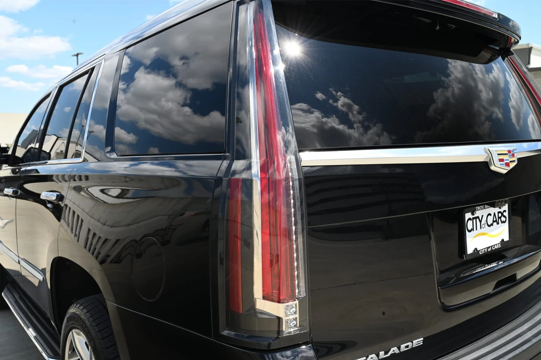 2020 Cadillac Escalade 4th Gen - Image 25 of 31