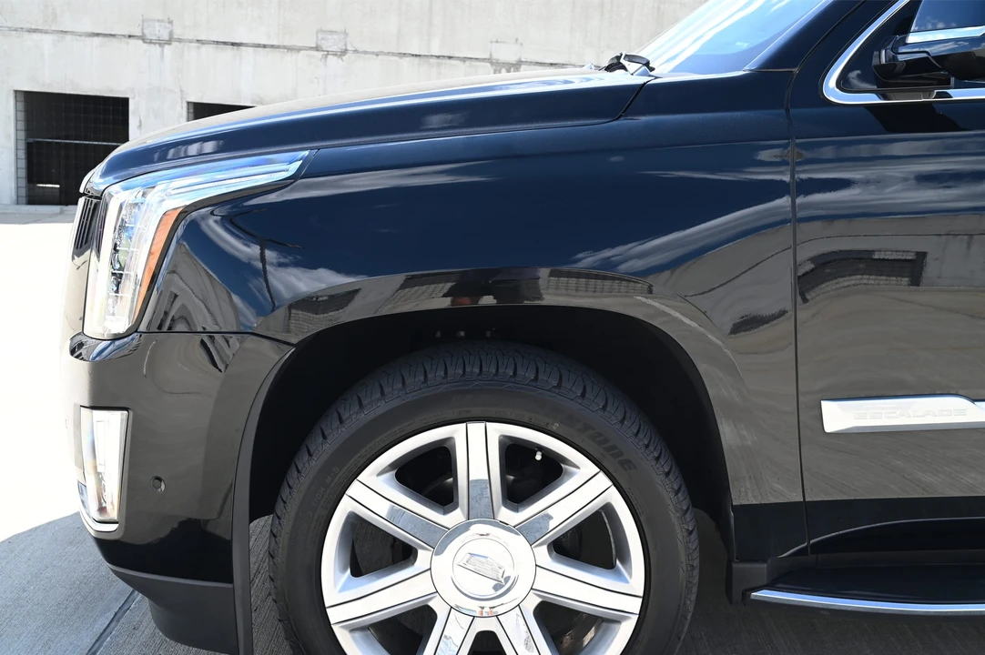 2020 Cadillac Escalade 4th Gen - Image 21 of 31
