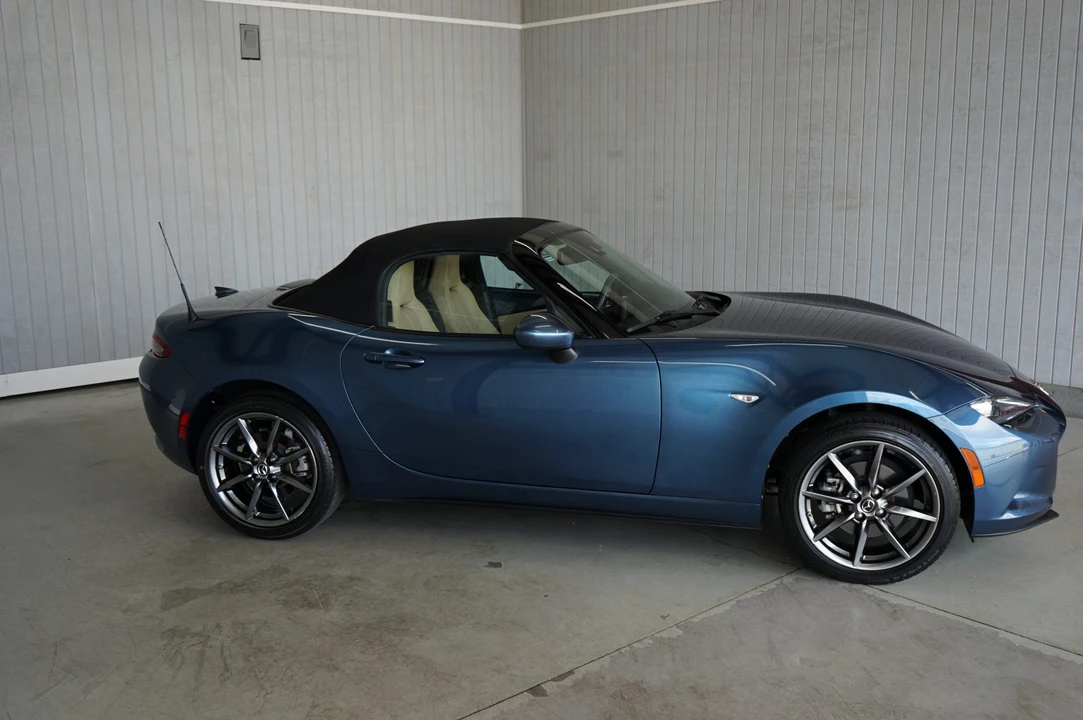 2020 Mazda ND MX-5 Miata - Image 23 of 31