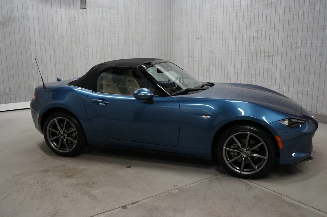 2020 Mazda ND MX-5 Miata - Image 21 of 31