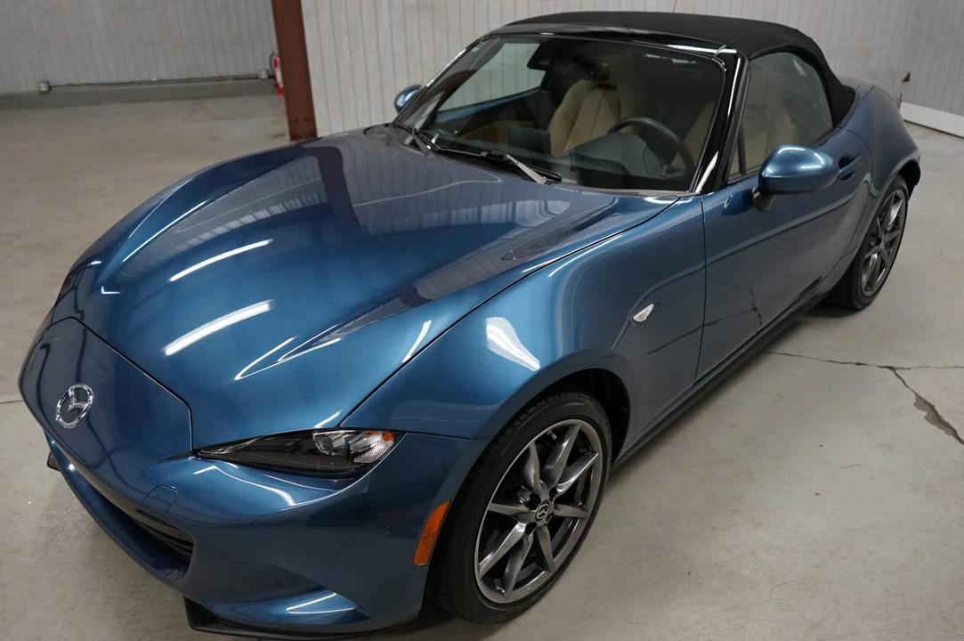 2020 Mazda ND MX-5 Miata - Image 19 of 31