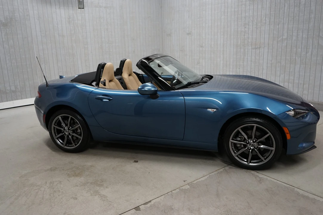2020 Mazda ND MX-5 Miata - Image 11 of 31