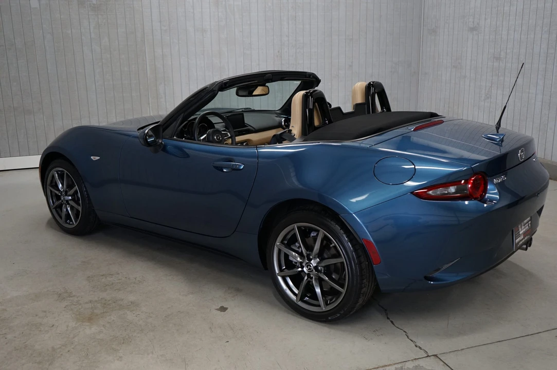 2020 Mazda ND MX-5 Miata - Image 4 of 31