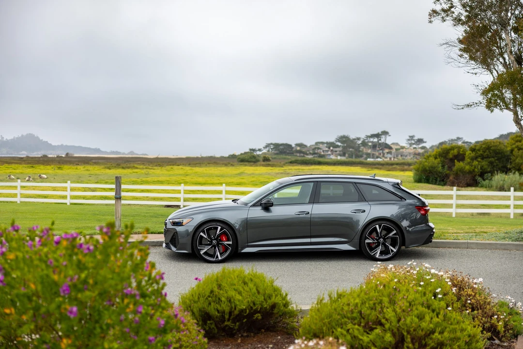 2021 Audi C8 RS6 - Image 14 of 31