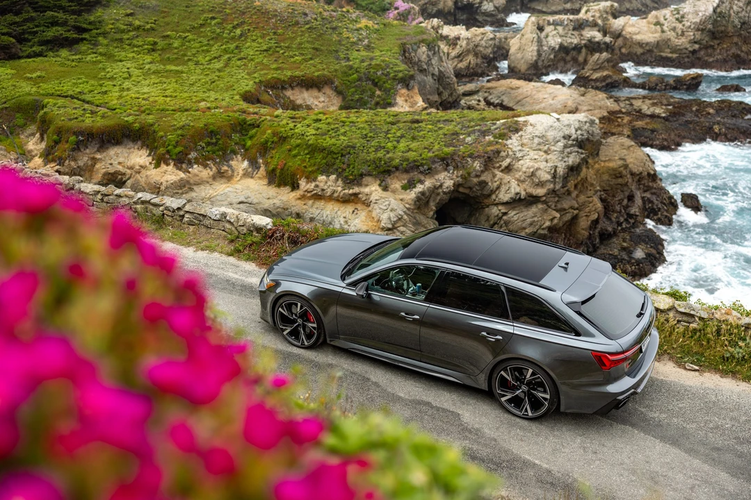 2021 Audi C8 RS6 - Image 17 of 31
