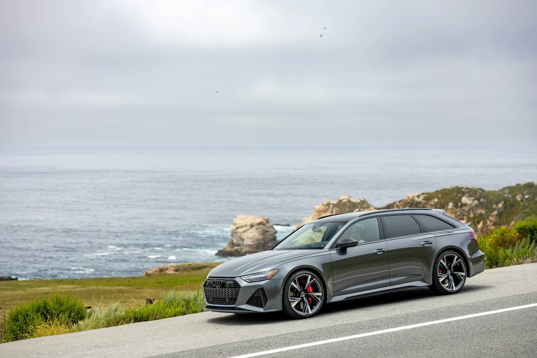 2021 Audi C8 RS6 - Image 8 of 31