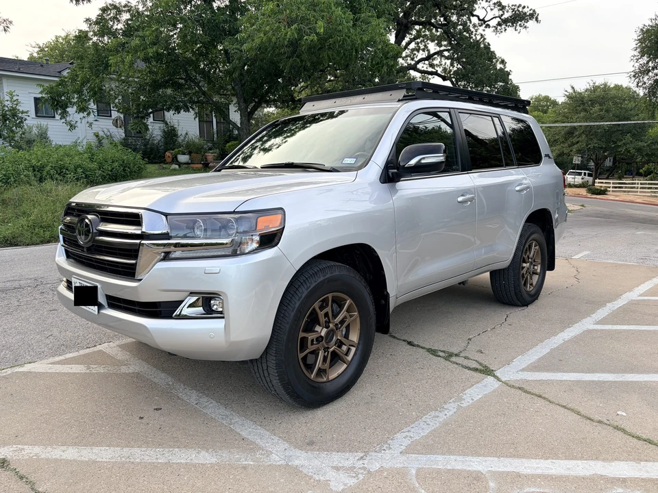 2021 Toyota J200 Land Cruiser - Image 2 of 31