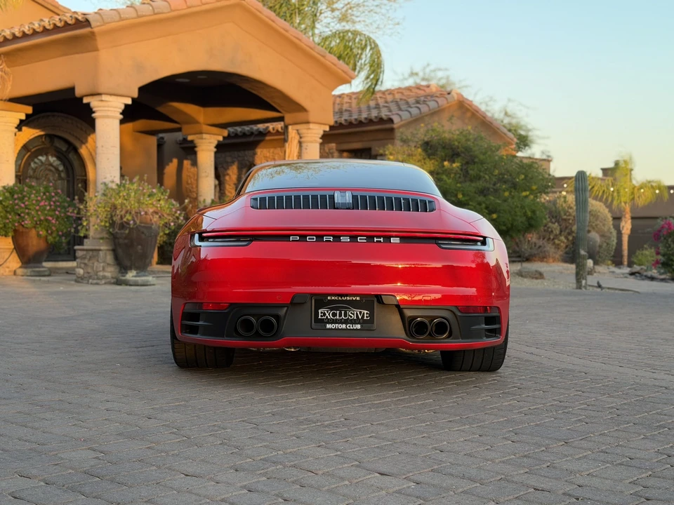 2022 Porsche 992 Targa 4 & 4S - Image 12 of 31