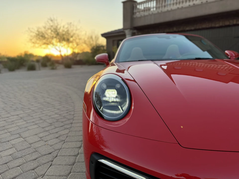 2022 Porsche 992 Targa 4 & 4S - Image 28 of 31