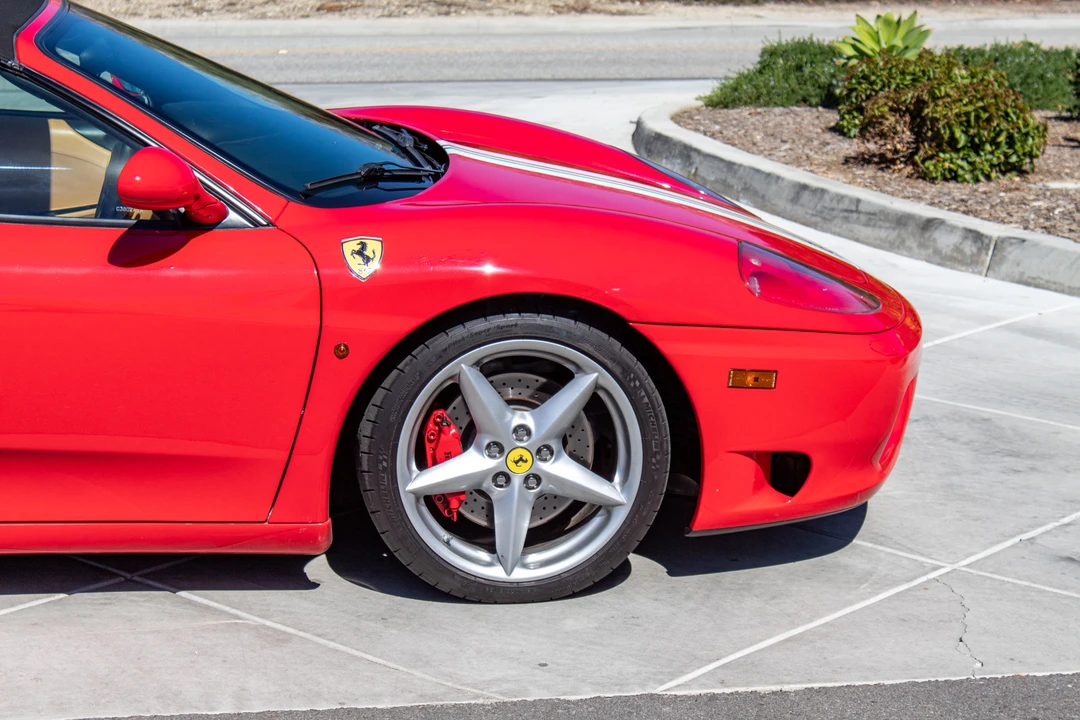 2001 Ferrari 360 Spider - Image 27 of 31