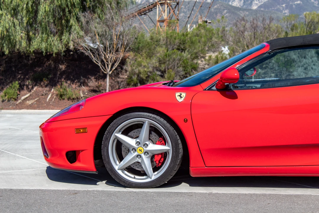 2001 Ferrari 360 Spider - Image 28 of 31