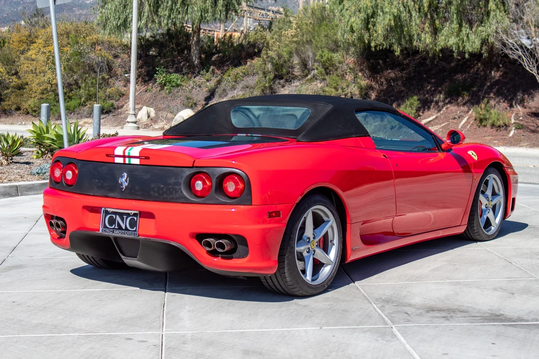 2001 Ferrari 360 Spider - Image 16 of 31