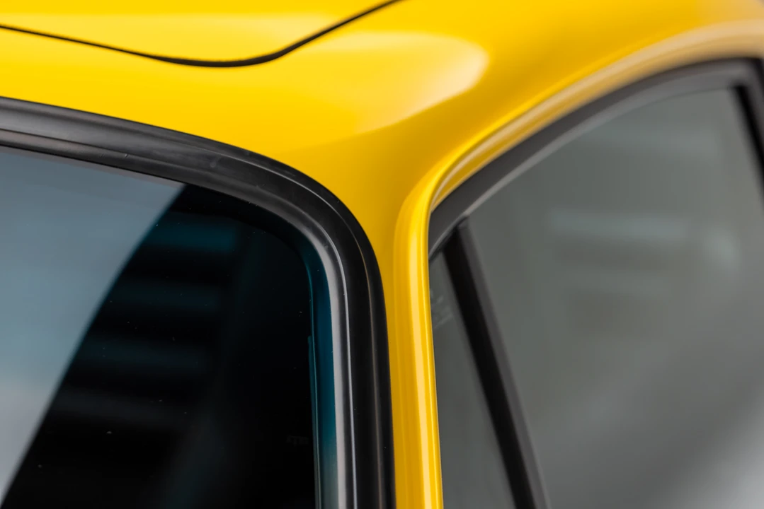 1991 Porsche 964 Turbo - Image 28 of 31