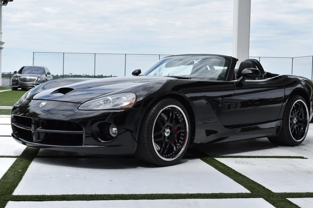 2006 Dodge Viper 3rd Gen - Image 4 of 31