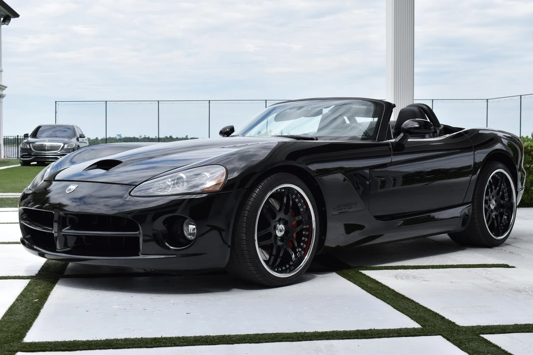 2006 Dodge Viper 3rd Gen - Image 3 of 31